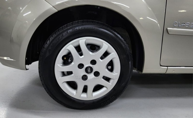 FIESTA 1.6 MPI CLASS SEDAN 8V FLEX 4P MANUAL - 2010 - BENTO GONçALVES