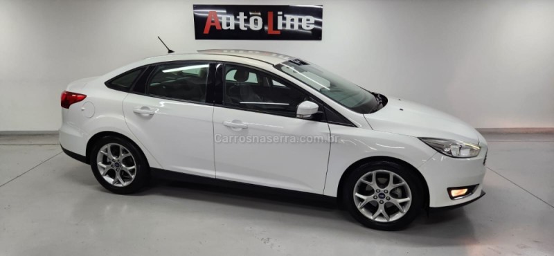 FOCUS 2.0 SE FASTBACK 16V FLEX 4P AUTOMÁTICO - 2019 - BENTO GONçALVES