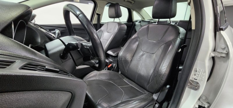 FOCUS 2.0 SE FASTBACK 16V FLEX 4P AUTOMÁTICO - 2019 - BENTO GONçALVES