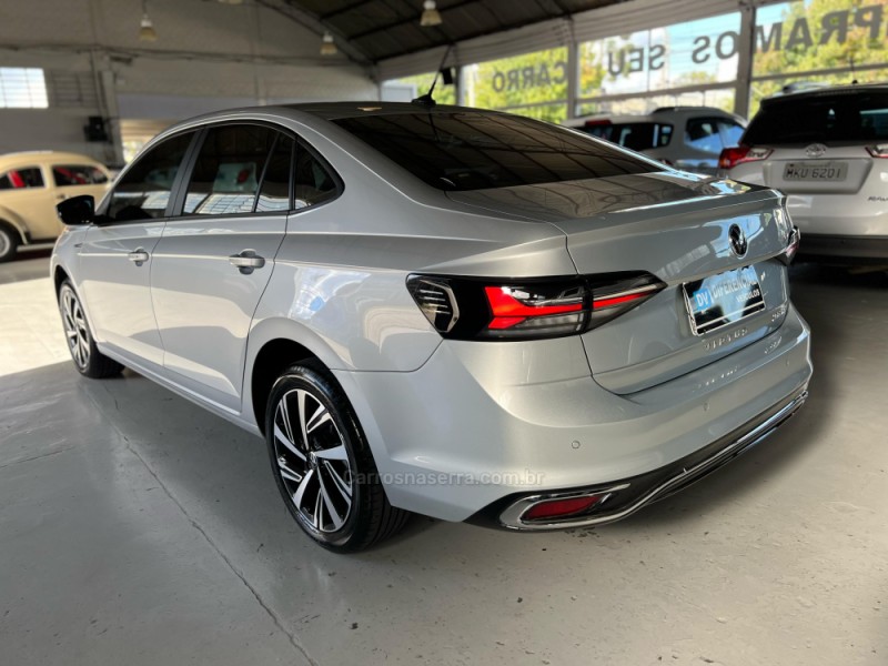 VIRTUS 1.0 200 TSI HIGHLINE AUTOMÁTICO - 2023 - CAXIAS DO SUL