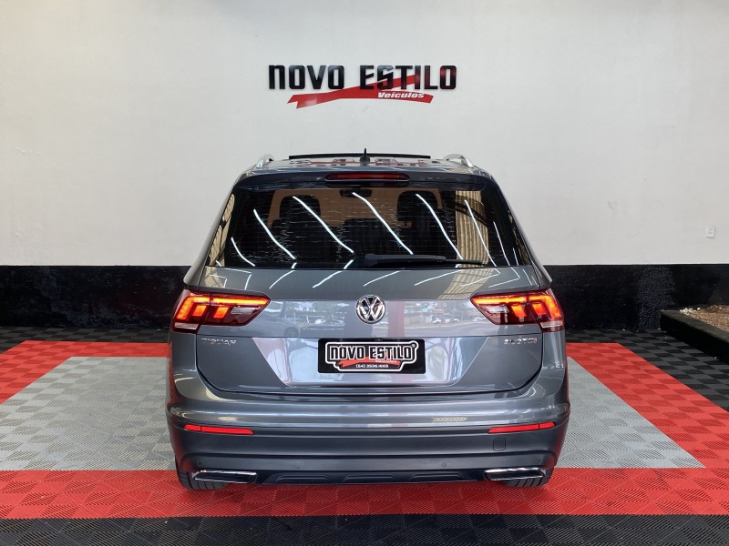 TIGUAN 1.4 ALLSPACE COMFORT 250 TSI FLEX 4P - 2018 - CAXIAS DO SUL