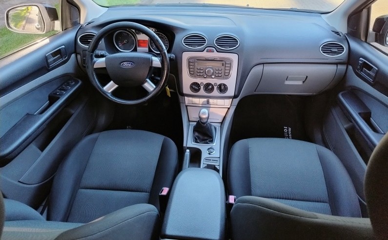 FOCUS 1.6 GLX 16V FLEX 4P MANUAL - 2012 - CAXIAS DO SUL