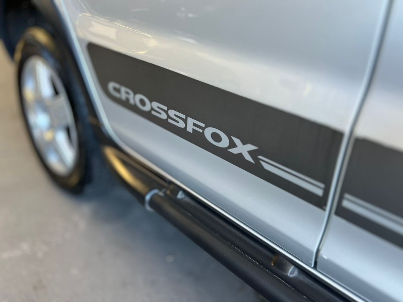 CROSSFOX 1.6 MI FLEX 8V 4P MANUAL - 2010 - CAXIAS DO SUL