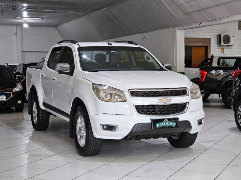 S10 2.4 LTZ 4X2 CD 8V FLEX 4P MANUAL - 2014 - SAPUCAIA DO SUL