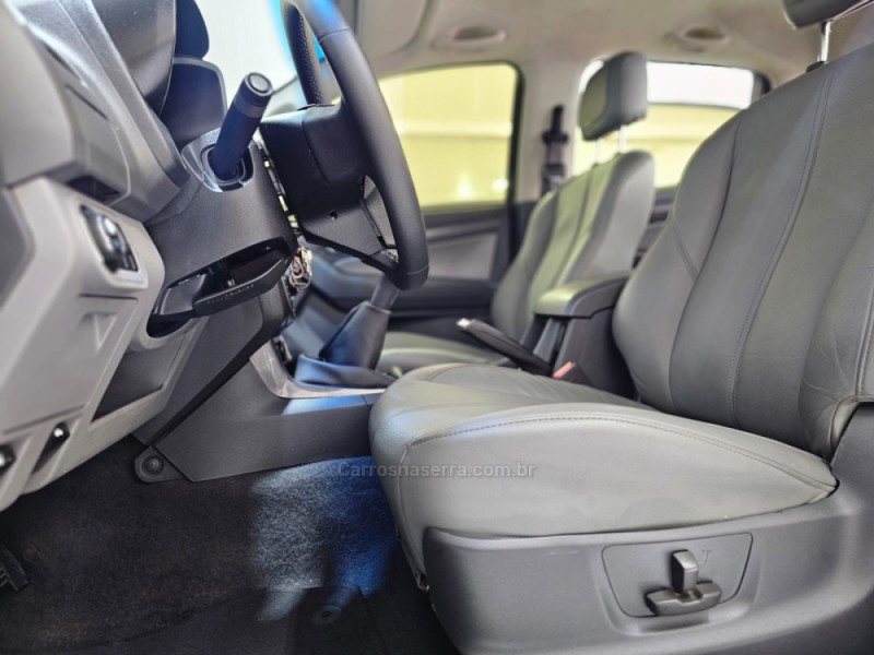 S10 2.4 LTZ 4X2 CD 8V FLEX 4P MANUAL - 2014 - SAPUCAIA DO SUL