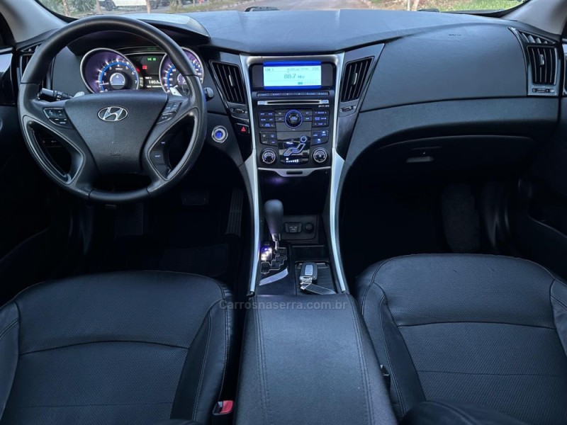 AZERA 3.0 MPFI GLS V6 24V GASOLINA 4P AUTOMÁTICO - 2012 - CAMPO BOM