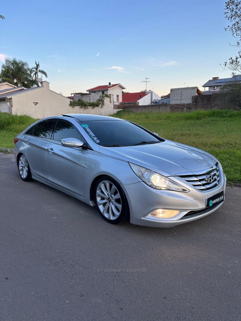 AZERA 3.0 MPFI GLS V6 24V GASOLINA 4P AUTOMÁTICO - 2012 - CAMPO BOM