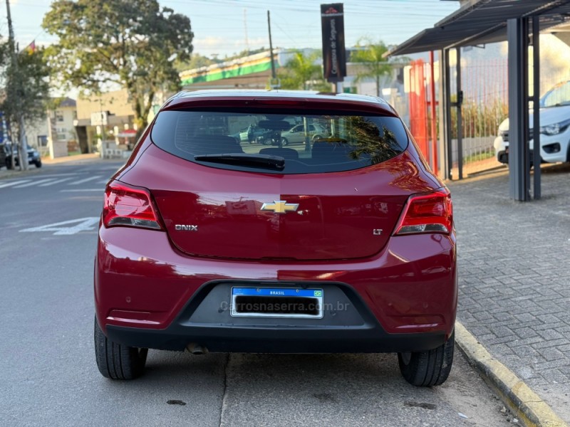 ONIX 1.0 LT 12V FLEX 4P MANUAL - 2019 - PAROBé