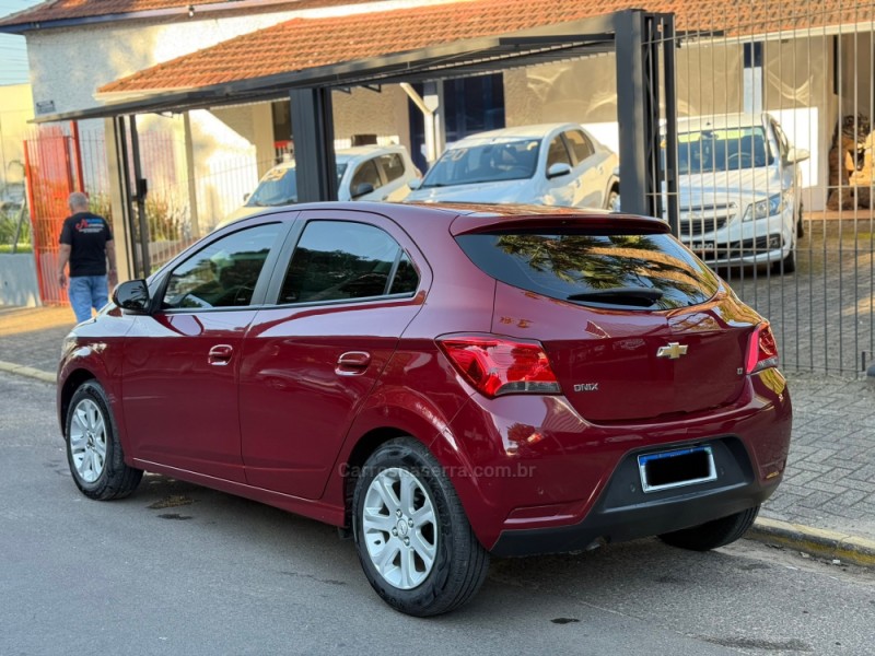 ONIX 1.0 LT 12V FLEX 4P MANUAL - 2019 - PAROBé