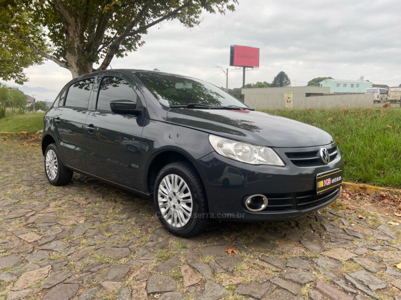 GOL 1.0 MI PLUS 8V FLEX 4P MANUAL G.V - 2010 - DOIS IRMãOS