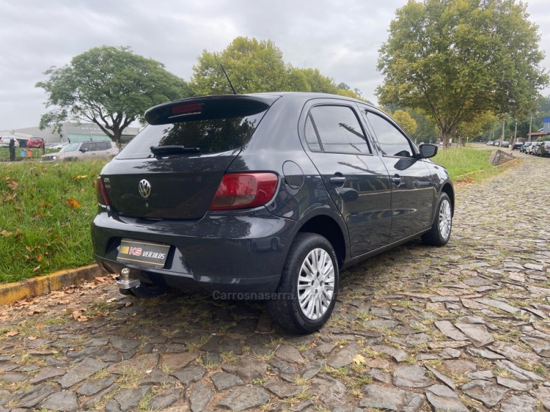 GOL 1.0 MI PLUS 8V FLEX 4P MANUAL G.V - 2010 - DOIS IRMãOS