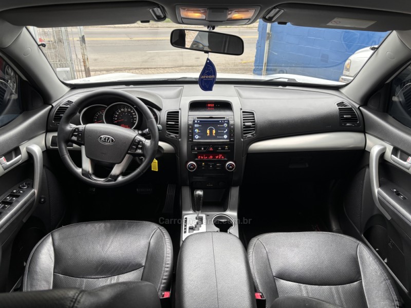 SORENTO 2.4 EX2 4X2 16V GASOLINA 4P AUTOMÁTICO - 2012 - CAXIAS DO SUL