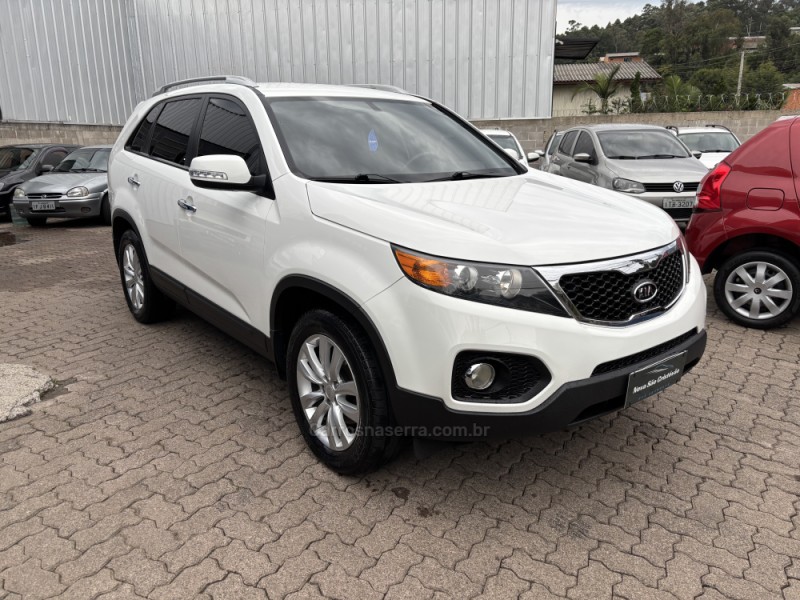 SORENTO 2.4 EX2 4X2 16V GASOLINA 4P AUTOMÁTICO - 2012 - CAXIAS DO SUL