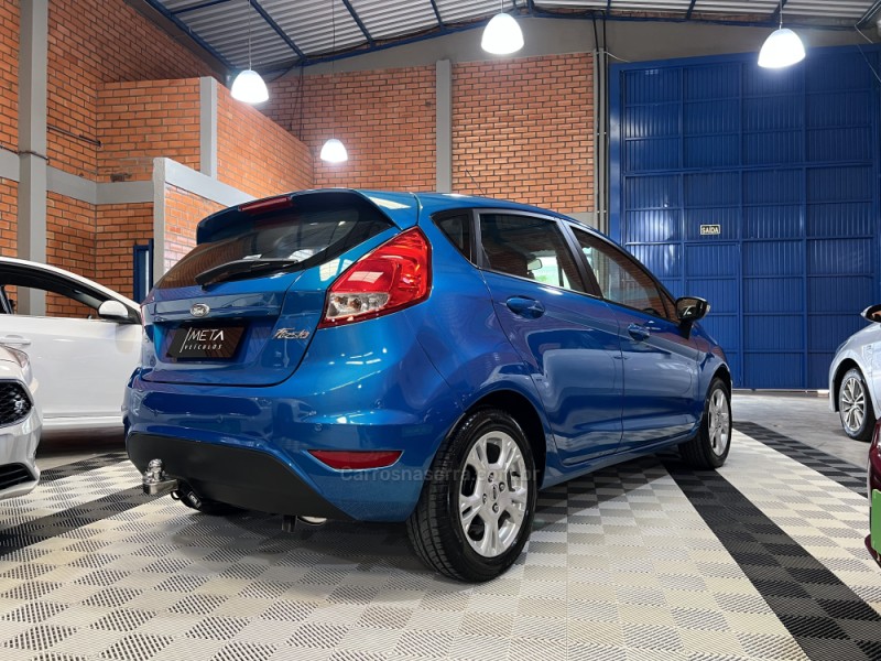 FIESTA 1.6 SE HATCH 16V FLEX 4P MANUAL - 2015 - BENTO GONçALVES