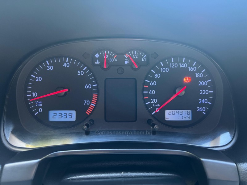 GOLF 1.6 MI BLACK & SILVER 8V GASOLINA 4P MANUAL - 2001 - DOIS IRMãOS