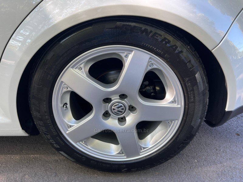 GOLF 1.6 MI BLACK & SILVER 8V GASOLINA 4P MANUAL - 2001 - DOIS IRMãOS