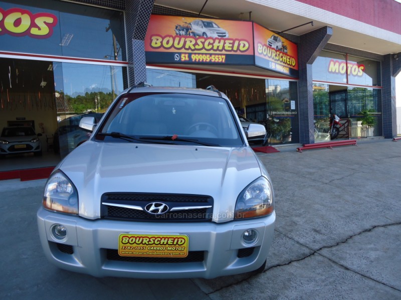 TUCSON 2.0 MPFI GLS BASE 16V 143CV 2WD FLEX 4P AUTOMÁTICO - 2013 - SANTA CLARA DO SUL