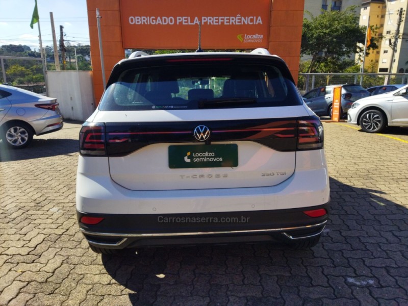 T-CROSS 1.4 HIGHLINE TSI 16V FLEX 4P AUTOMÁTICO - 2024 - CAXIAS DO SUL
