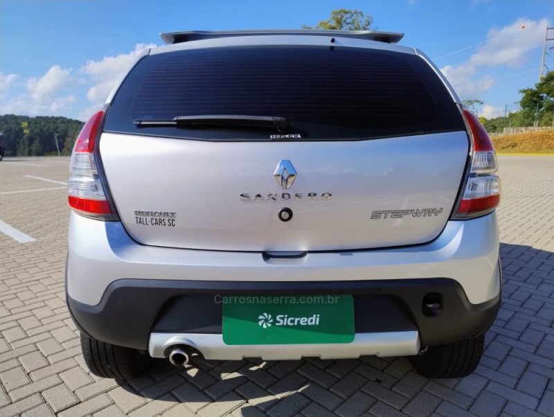 SANDERO 1.6 STEPWAY 8V FLEX 4P MANUAL - 2012 - CAXIAS DO SUL