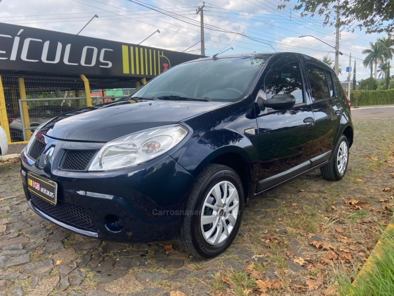 SANDERO 1.6 EXPRESSION 8V FLEX 4P MANUAL - 2009 - DOIS IRMãOS
