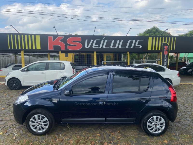 SANDERO 1.6 EXPRESSION 8V FLEX 4P MANUAL - 2009 - DOIS IRMãOS