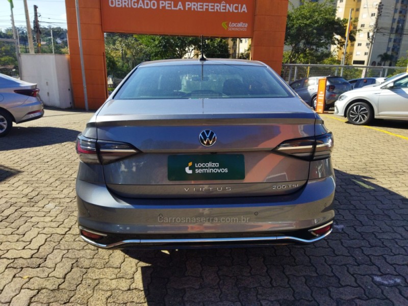 VIRTUS 1.0 200 TSI HIGHLINE AUTOMÁTICO - 2024 - CAXIAS DO SUL