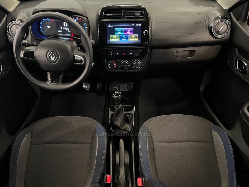 KWID 1.0 12V SCE FLEX INTENSE MANUAL - 2024 - FLORES DA CUNHA