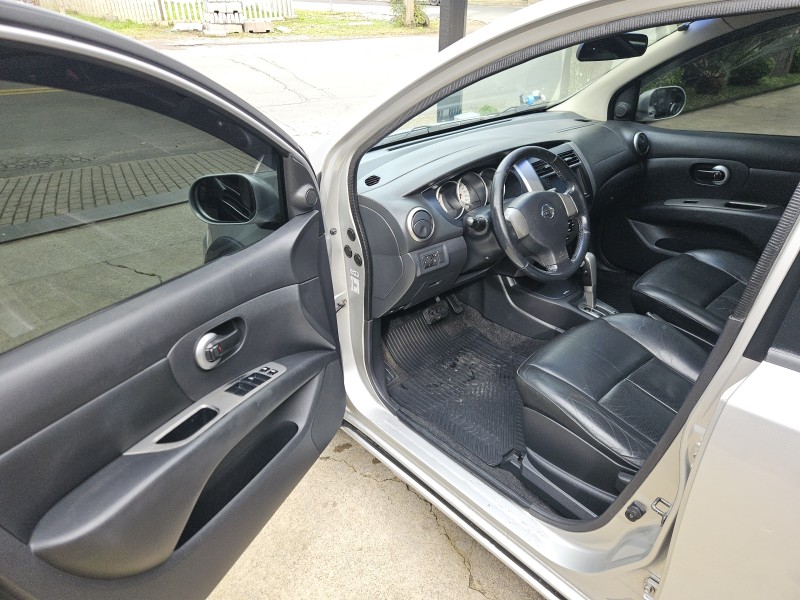 LIVINA 1.8 SL X-GEAR 16V FLEX 4P AUTOMÁTICO - 2013 - CAXIAS DO SUL