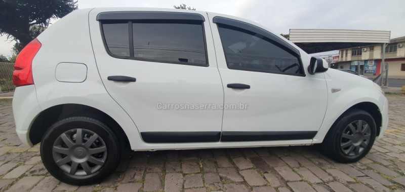 SANDERO 1.0 EXPRESSION 16V FLEX 4P MANUAL - 2012 - CAXIAS DO SUL