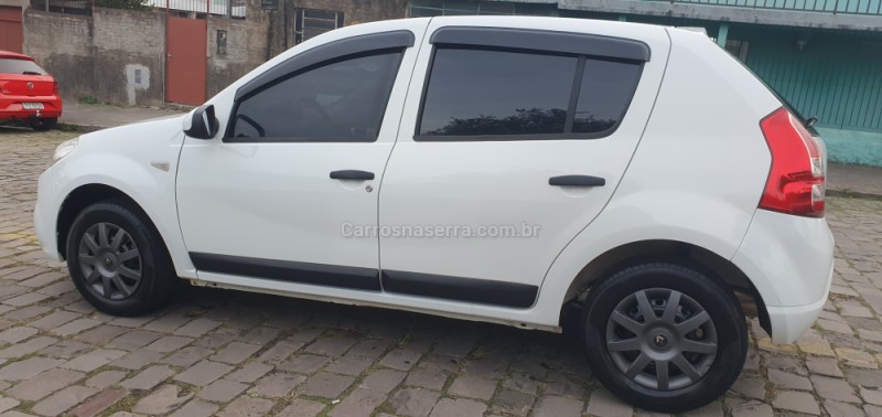 SANDERO 1.0 EXPRESSION 16V FLEX 4P MANUAL - 2012 - CAXIAS DO SUL