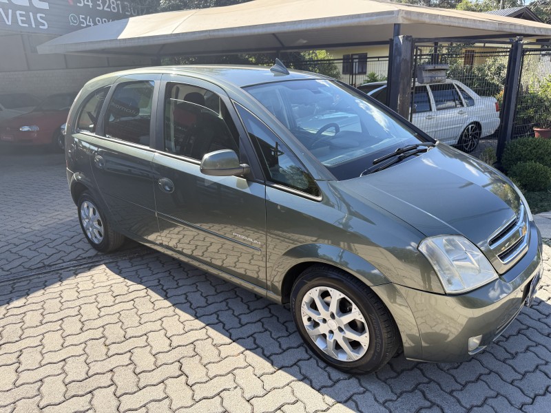 meriva 1.8 mpfi premium 8v flex 4p automatizado 2011 nova petropolis