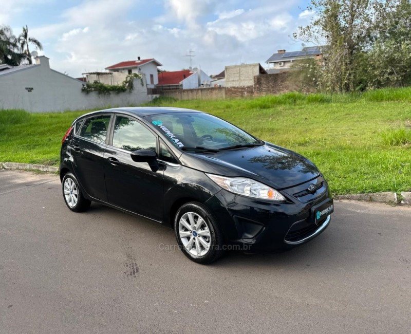 FIESTA 1.6 SE HATCH 16V FLEX 4P MANUAL - 2012 - CAMPO BOM