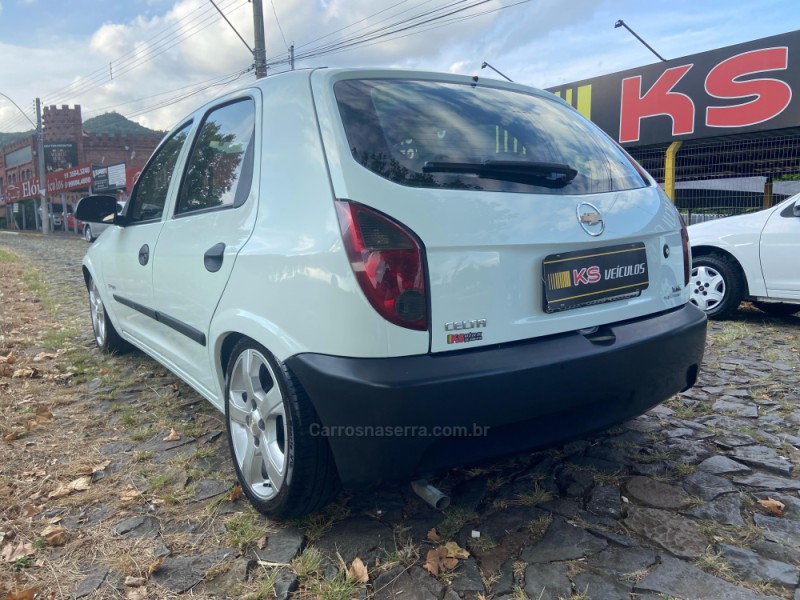 CELTA 1.0 MPFI VHC SPIRIT 8V GASOLINA 4P MANUAL - 2007 - DOIS IRMãOS