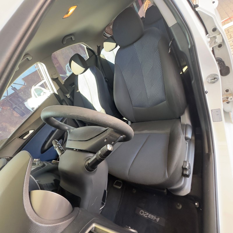 HB20 1.6 COMFORT 16V FLEX 4P MANUAL - 2013 - CAXIAS DO SUL