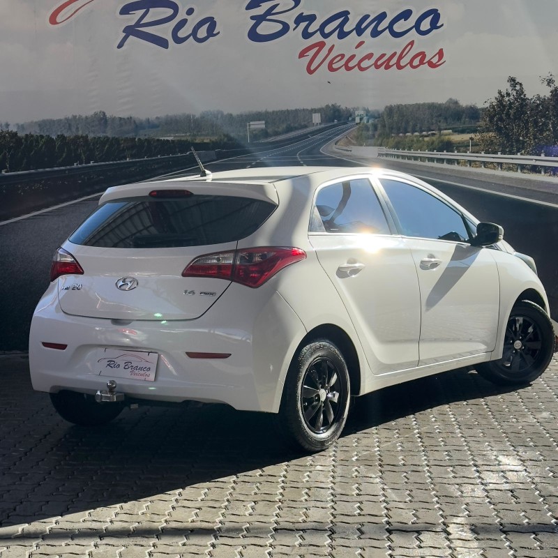 HB20 1.6 COMFORT 16V FLEX 4P MANUAL - 2013 - CAXIAS DO SUL