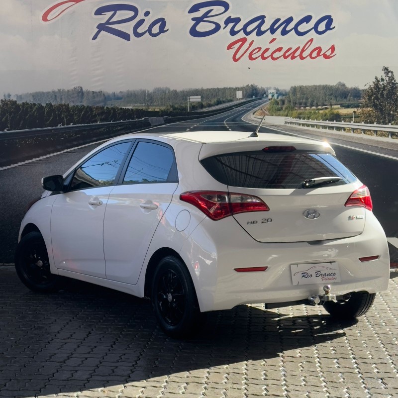 HB20 1.6 COMFORT 16V FLEX 4P MANUAL - 2013 - CAXIAS DO SUL