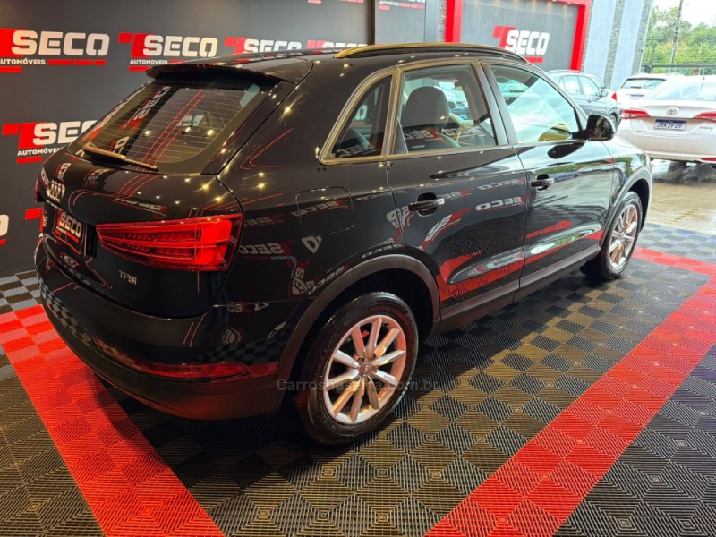 Q3 1.4 TFSI AMBIENTE GASOLINA 4P S TRONIC - 2019 - PASSO FUNDO