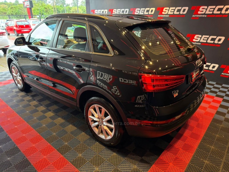 Q3 1.4 TFSI AMBIENTE GASOLINA 4P S TRONIC - 2019 - PASSO FUNDO