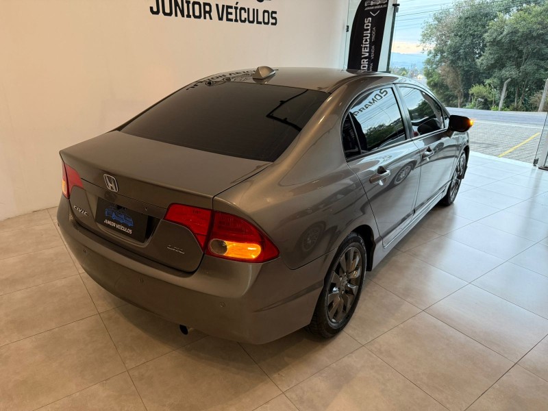 CIVIC 1.8 LXL SE 16V FLEX 4P MANUAL - 2011 - BENTO GONçALVES