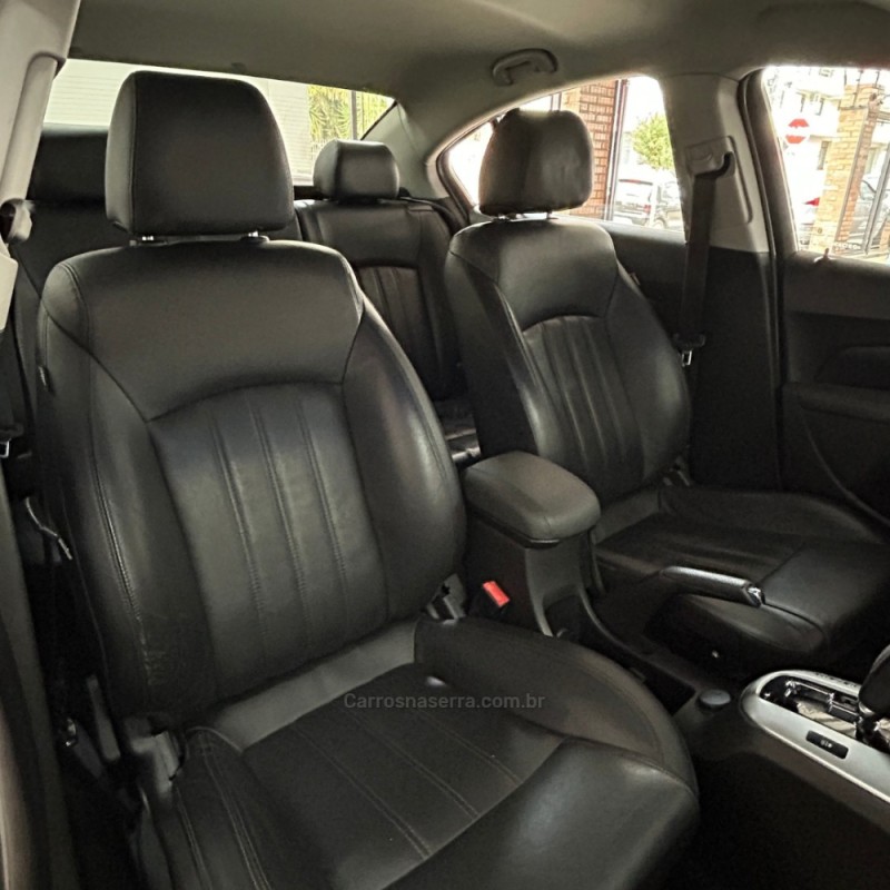 CRUZE 1.8 LT 16V FLEX 4P AUTOMÁTICO - 2016 - VACARIA