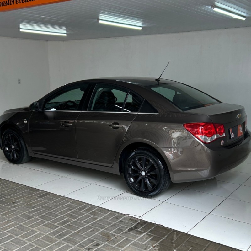 CRUZE 1.8 LT 16V FLEX 4P AUTOMÁTICO - 2016 - VACARIA