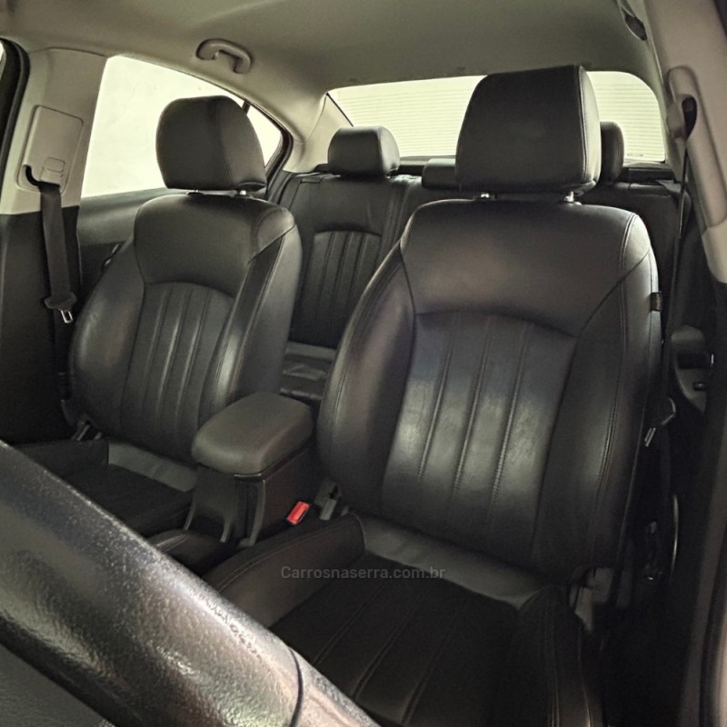 CRUZE 1.8 LT 16V FLEX 4P AUTOMÁTICO - 2016 - VACARIA