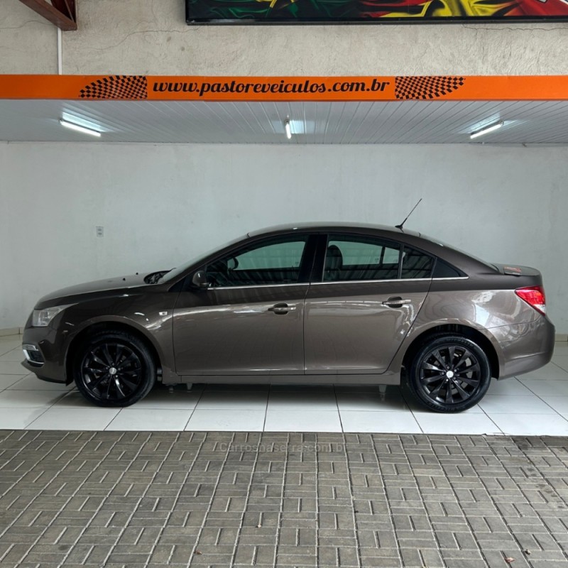 CRUZE 1.8 LT 16V FLEX 4P AUTOMÁTICO - 2016 - VACARIA
