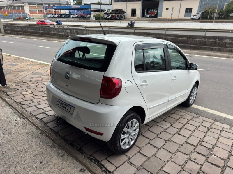 FOX 1.0 MI 8V FLEX 4P MANUAL - 2010 - CAXIAS DO SUL