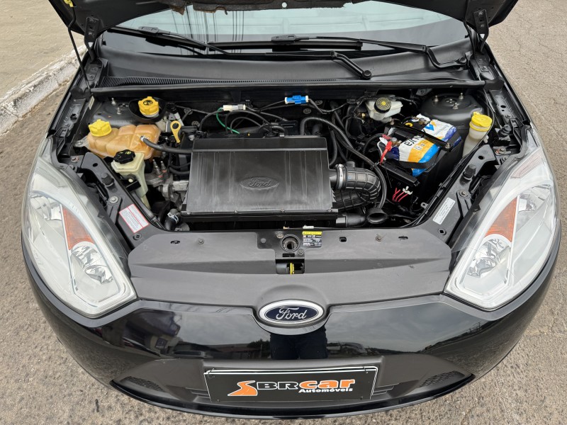 FIESTA 1.0 MPI HATCH 8V FLEX 4P MANUAL - 2012 - DOIS IRMãOS