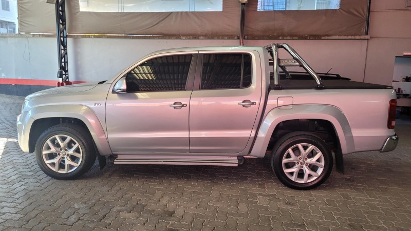 AMAROK 2.0 HIGHLINE 4X4 CD 16V TURBO INTERCOOLER DIESEL 4P AUTOMÁTICO - 2019 - GARIBALDI
