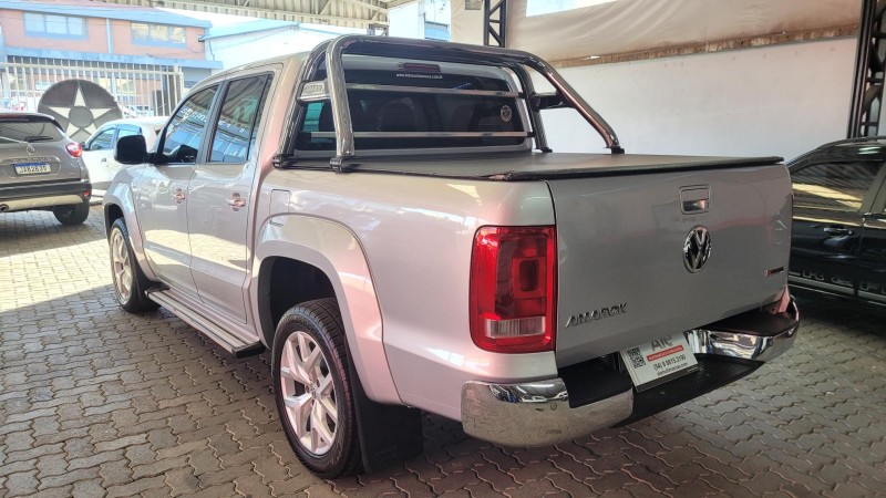 AMAROK 2.0 HIGHLINE 4X4 CD 16V TURBO INTERCOOLER DIESEL 4P AUTOMÁTICO - 2019 - GARIBALDI
