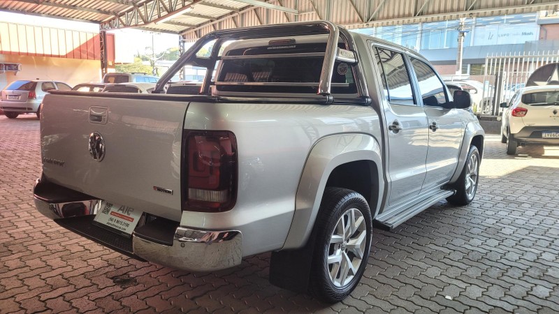 AMAROK 2.0 HIGHLINE 4X4 CD 16V TURBO INTERCOOLER DIESEL 4P AUTOMÁTICO - 2019 - GARIBALDI