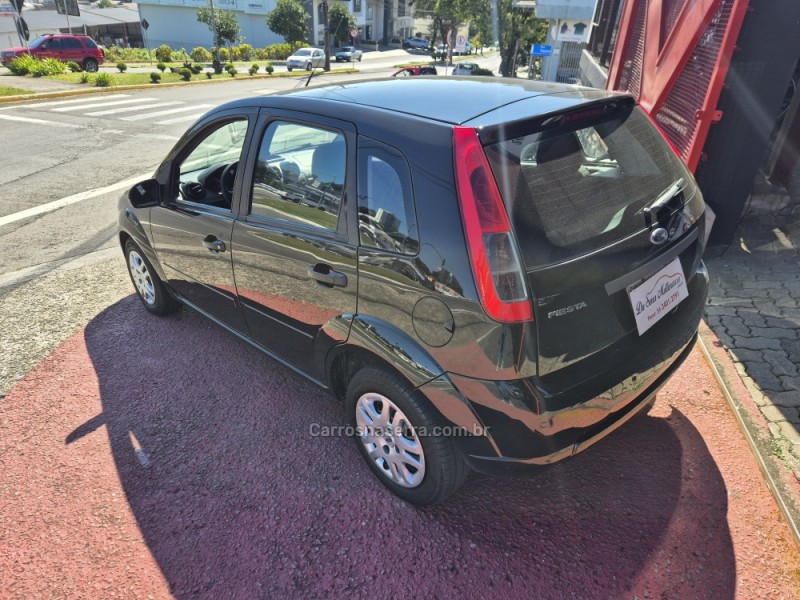 FIESTA 1.0 MPI CLASS 8V FLEX 4P MANUAL - 2012 - FARROUPILHA