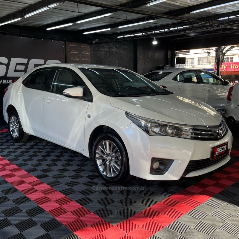 COROLLA 2.0 XEI 16V FLEX 4P AUTOMÁTICO - 2017 - PASSO FUNDO